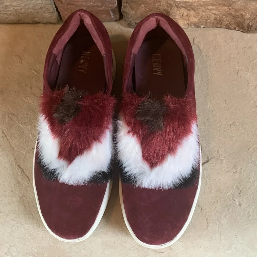 Renvy sz 10.5 burgundy sneakers with faux fur